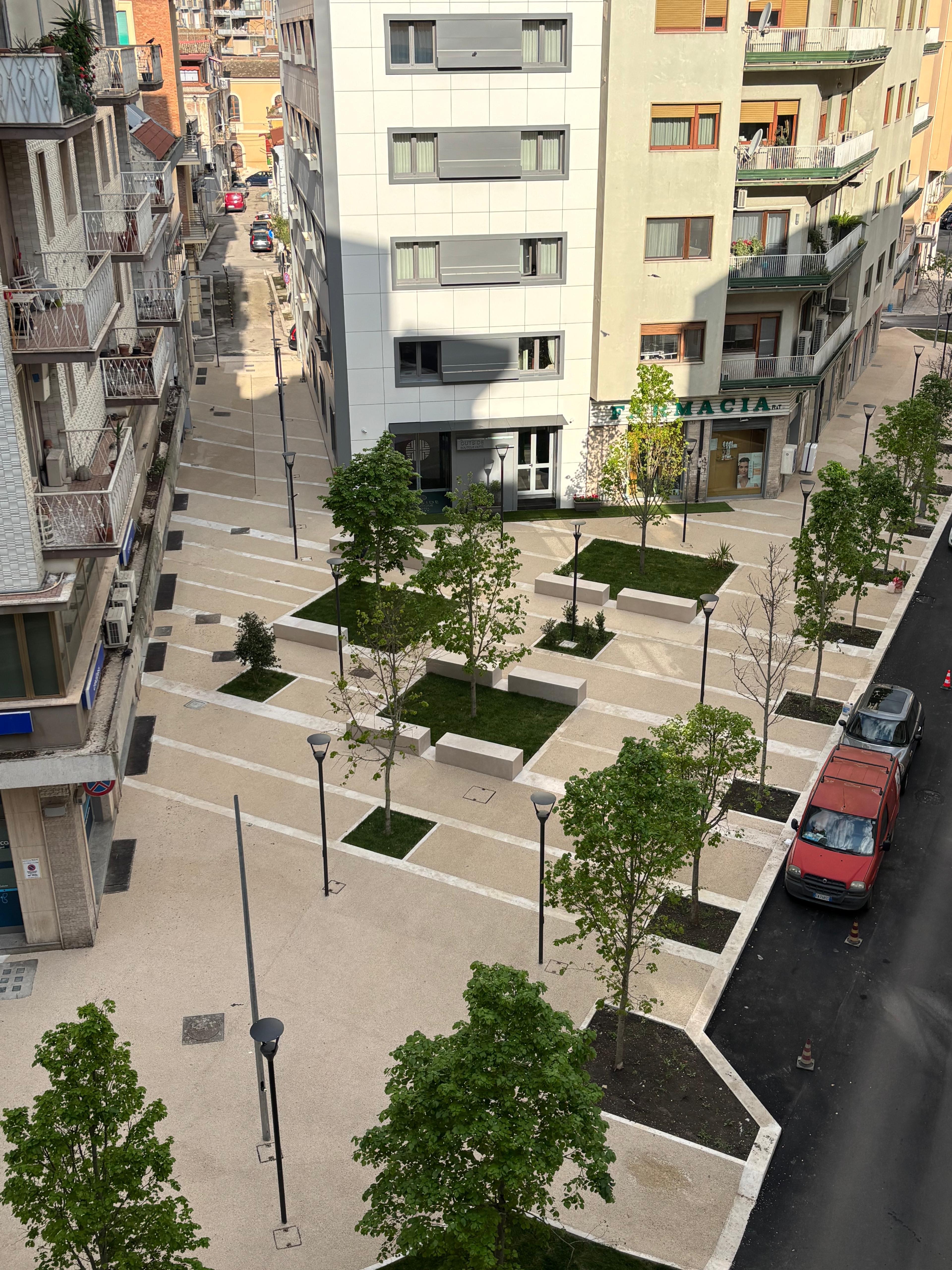 Galleria Foggia, da piazza Caduti sul Lavoro alle nuove piazze: prosegue l’investimento regionale sulla rigenerazione urbana - Diapositiva 1 di 4