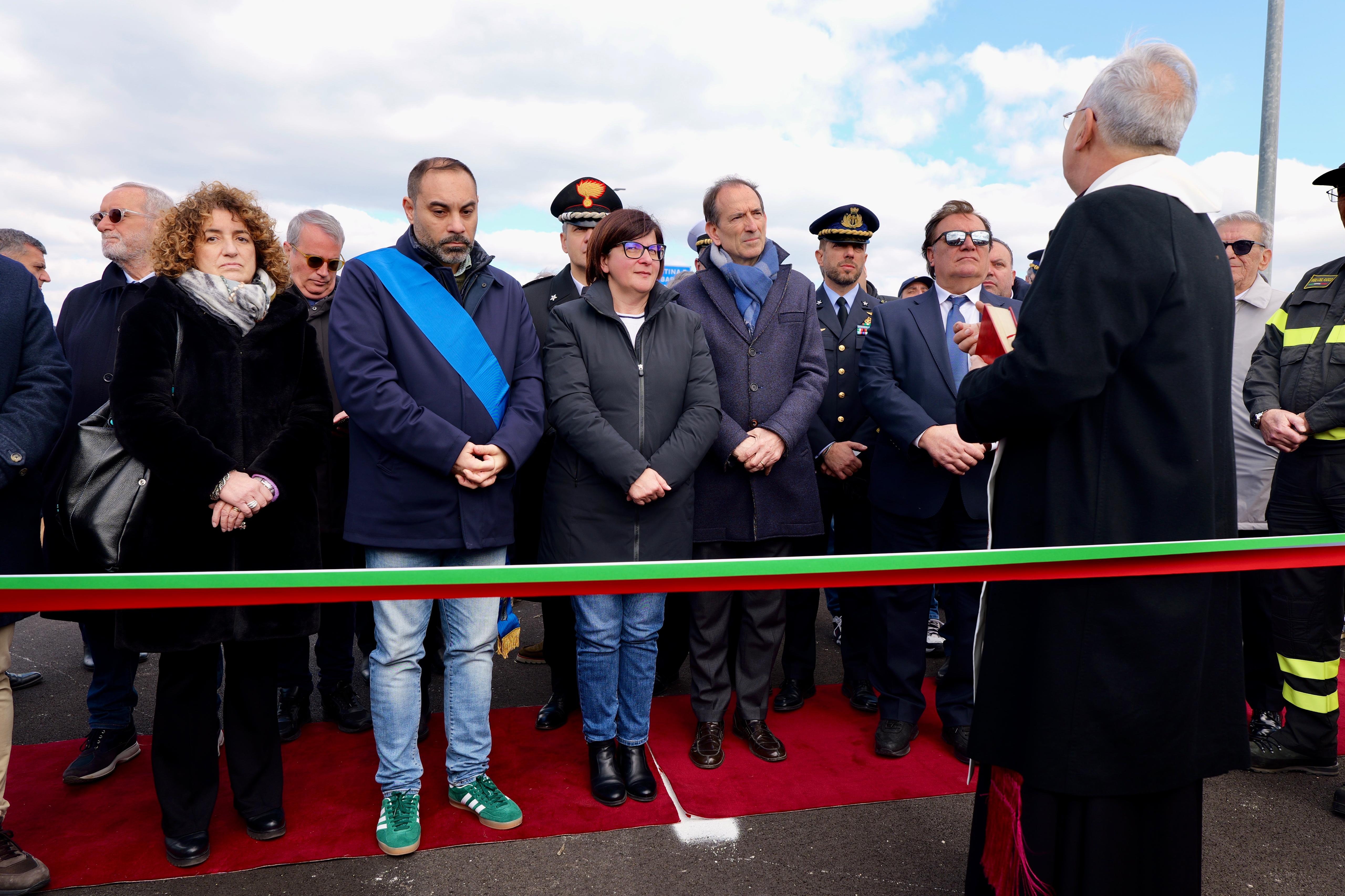 Galleria Trasporti, l’assessore Ciliento all’inaugurazione del secondo lotto della Tangenziale Sud di Taranto - Diapositiva 10 di 10